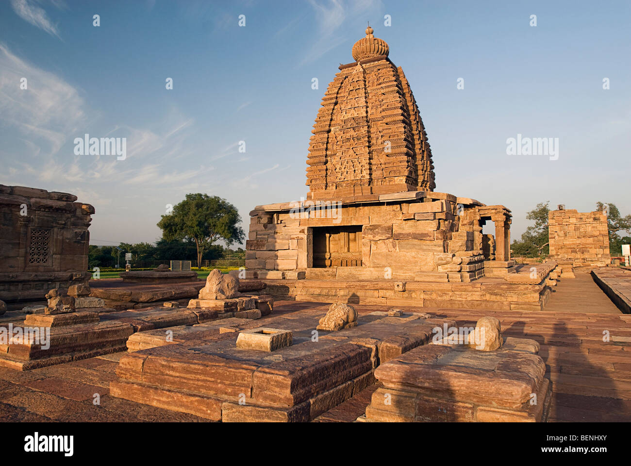 Galaganatha templo construido alrededor de A.D. 750 Pattadakal en la capital de la dinastía Chalukya del sur de India, Karnataka, India Foto de stock