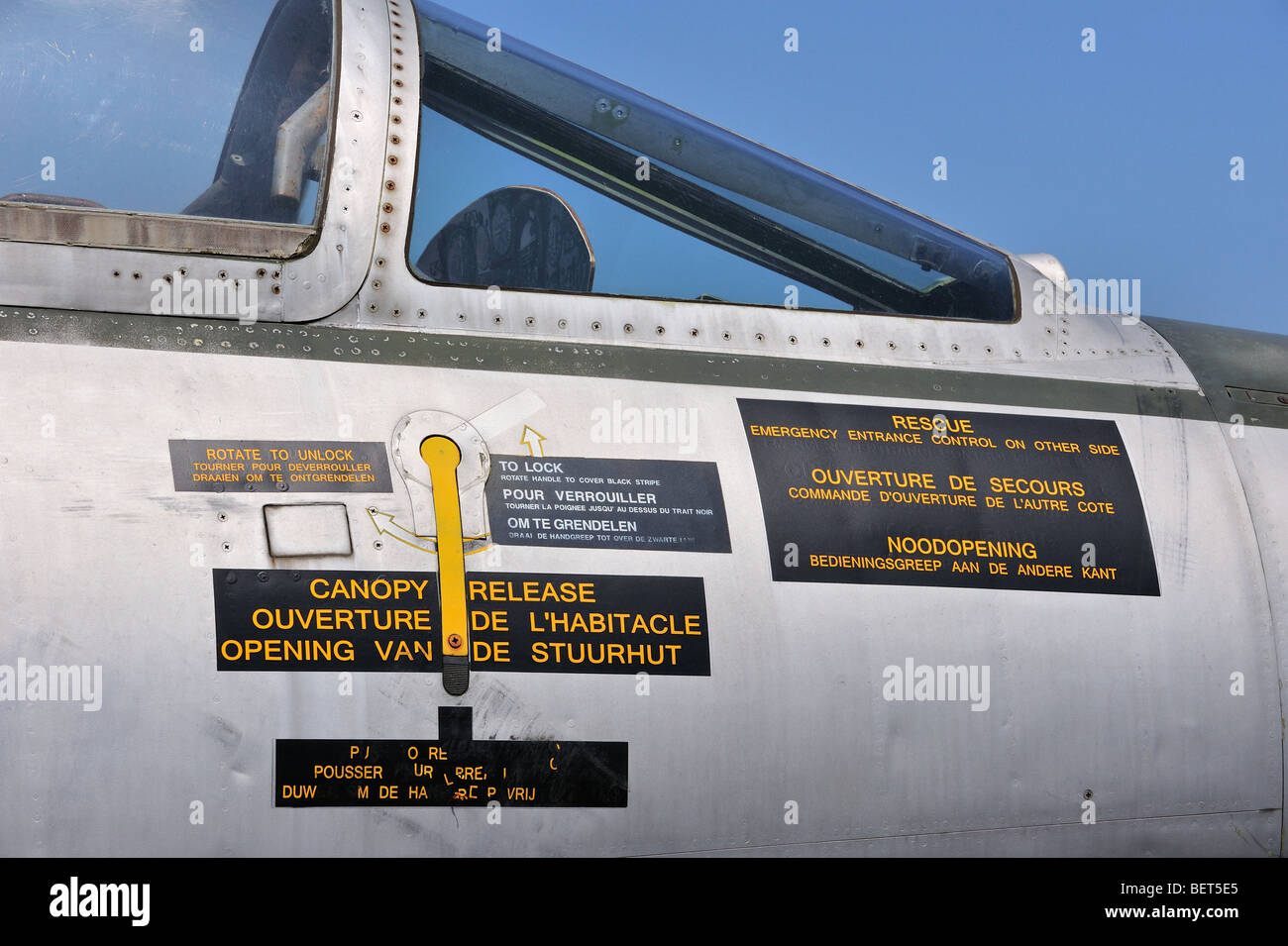Cabina del avión de combate jet en el airshow en Koksijde, Bélgica Foto de stock
