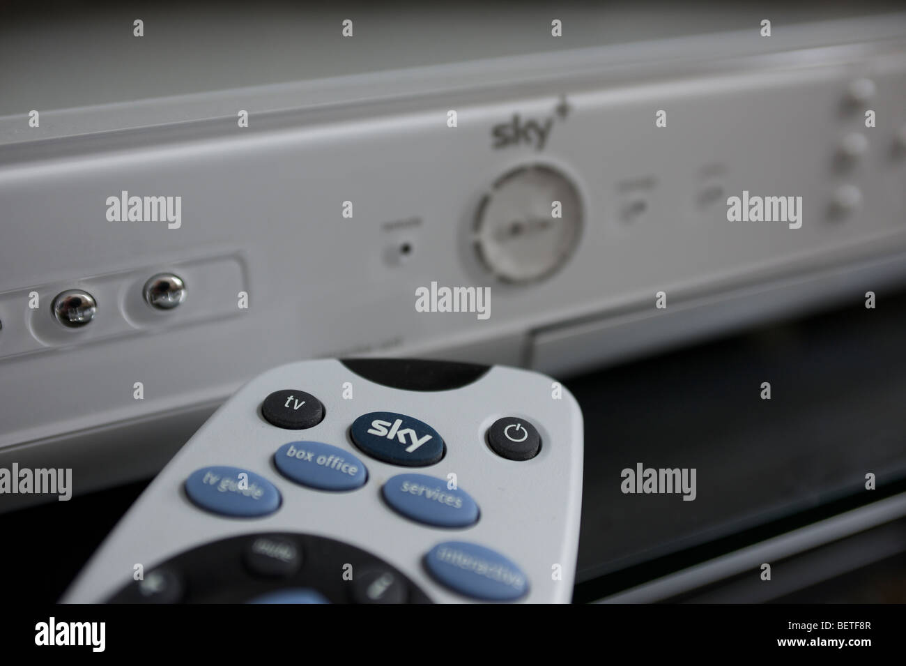 Sky plus box fotografías e imágenes de alta resolución Alamy