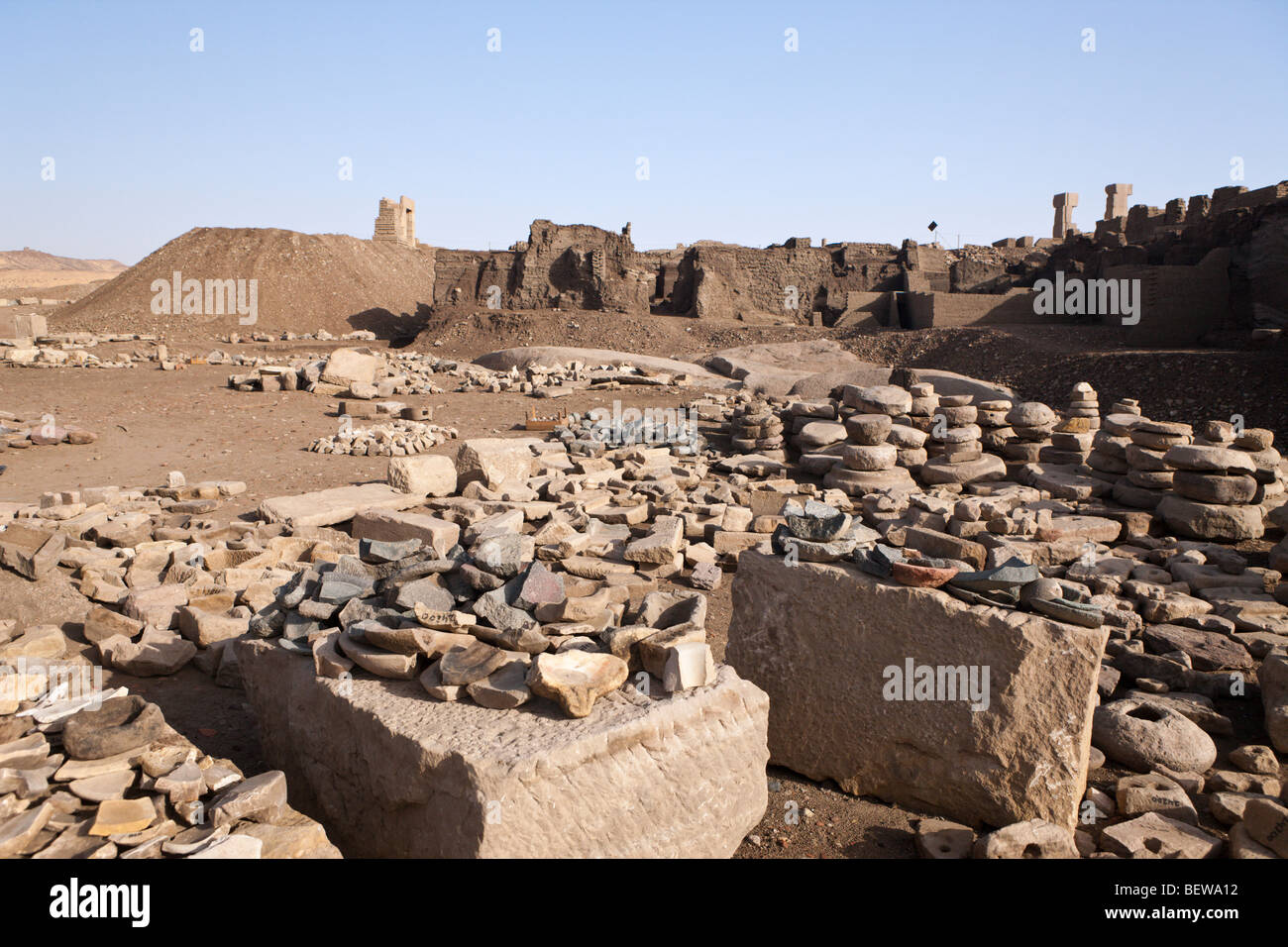 Las excavaciones en la Isla Elefantina Asuán, Egipto Foto de stock