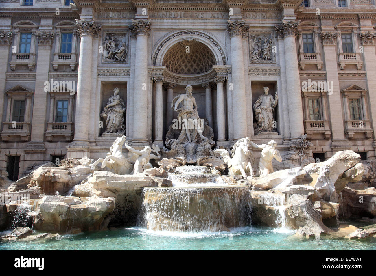 La Fontana de Trevi (Fontana di Trevi) en Roma Foto de stock