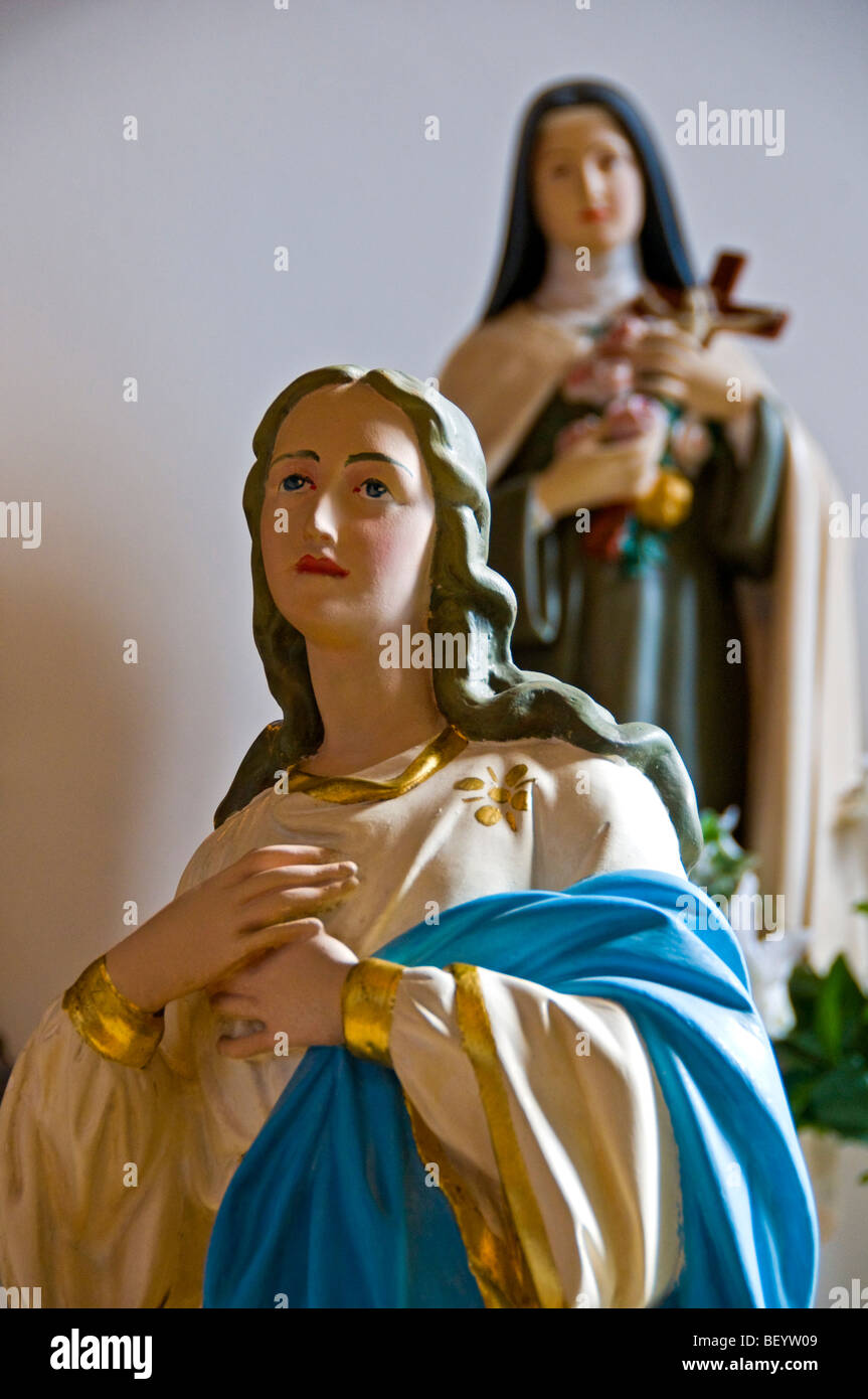 La estatua de la Virgen María en la Iglesia Ile d'Orleans Quebec Canada Foto de stock