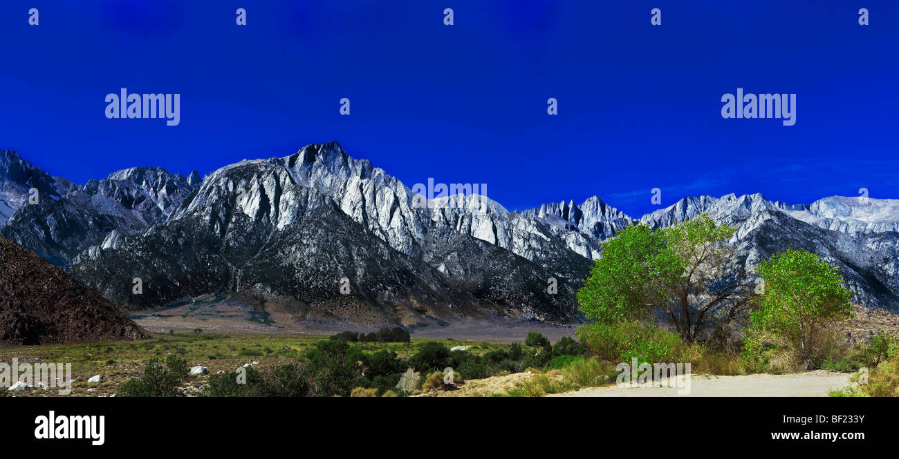 Mount Whitney Lone Pine, estación de montaña de granito Foto de stock