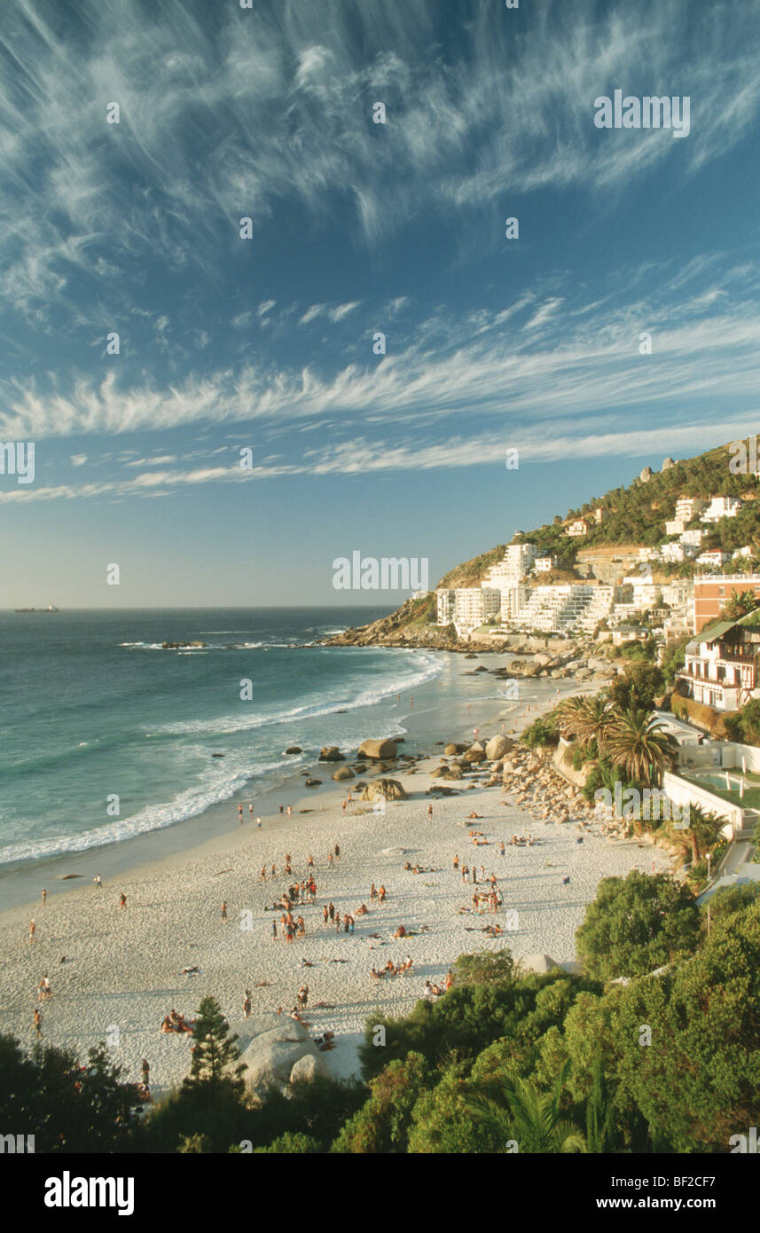 Vista elevada de Clifton Beach, Cape Town, Provincia del Cabo Occidental, Sudáfrica Foto de stock