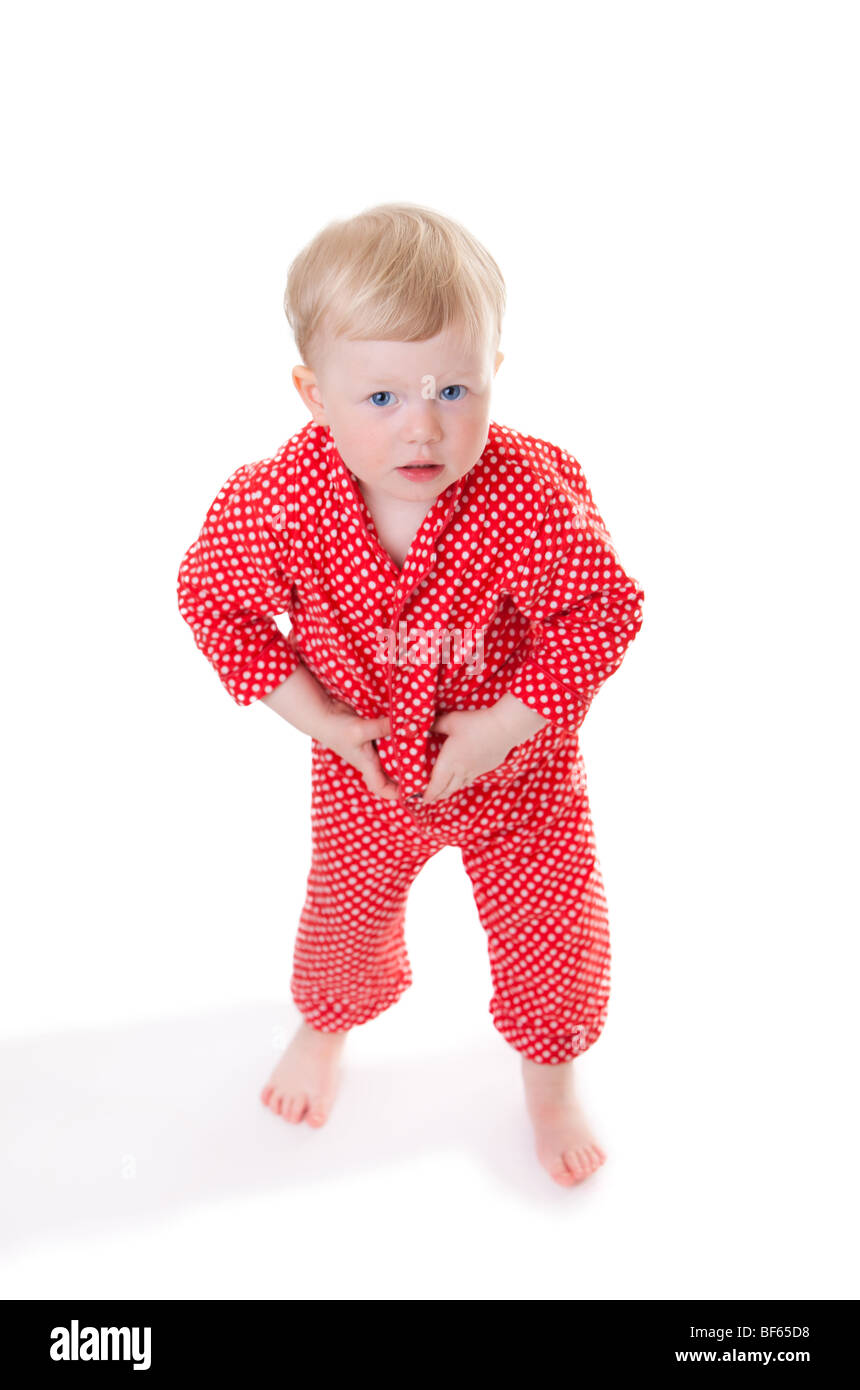 Niño de 2 años de edad chica en pijama rojo Fotografía de stock - Alamy