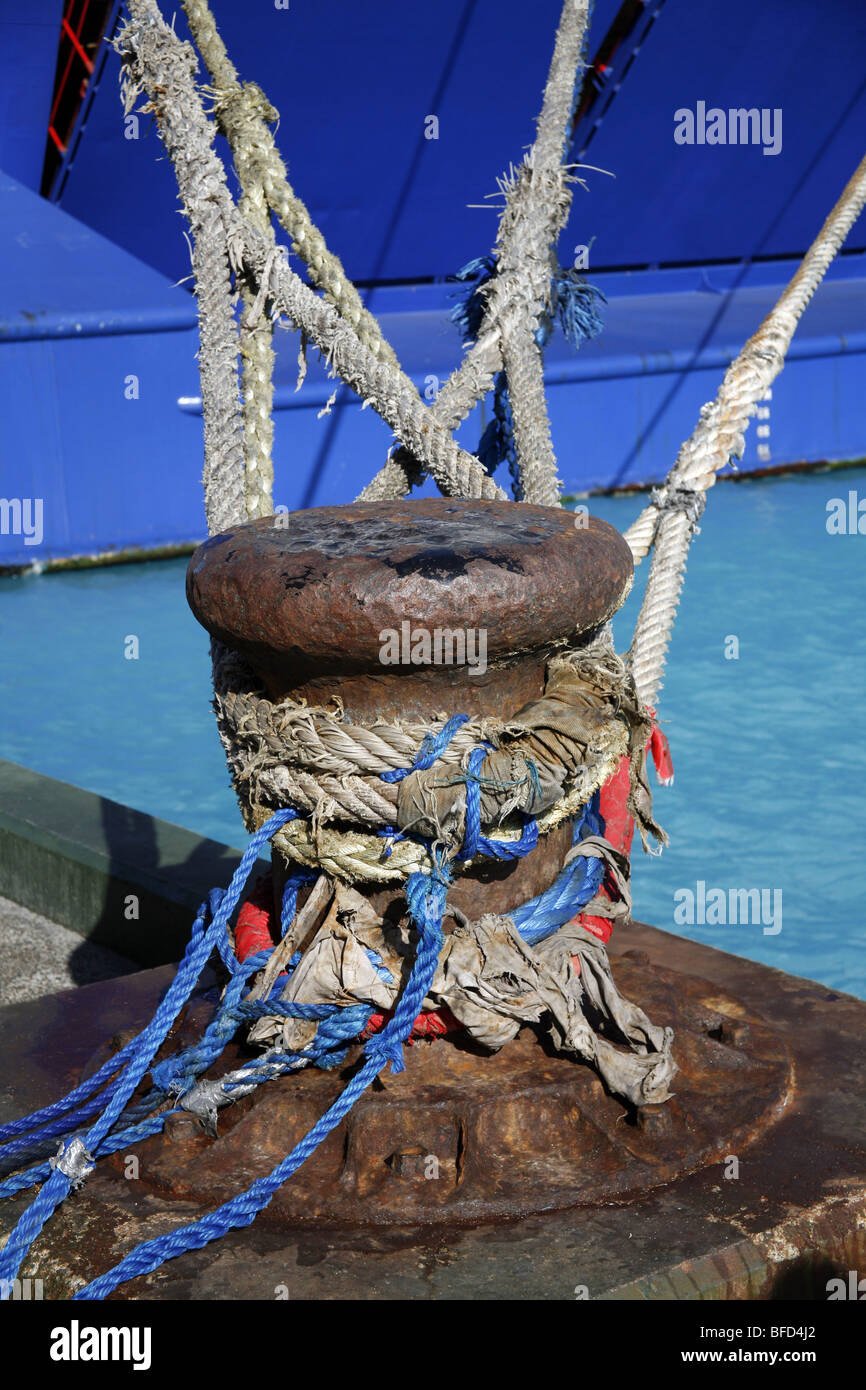 Soga amarre muelle fotografías e imágenes de alta resolución - Alamy