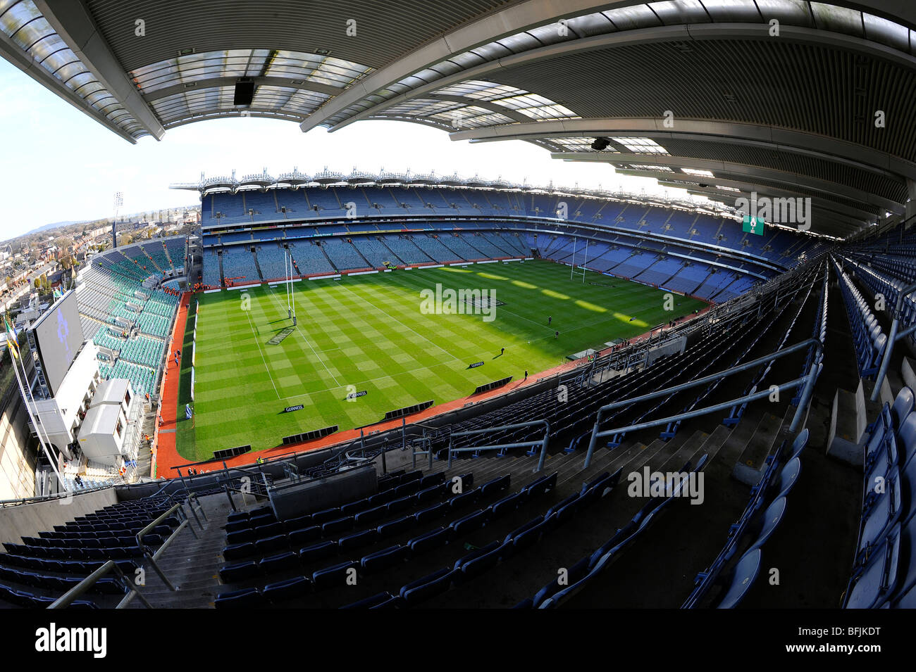 Vista interior del estadio de Croke Park, de Dublín. Inicio de la Gaelic Athletic Association o GAA Foto de stock