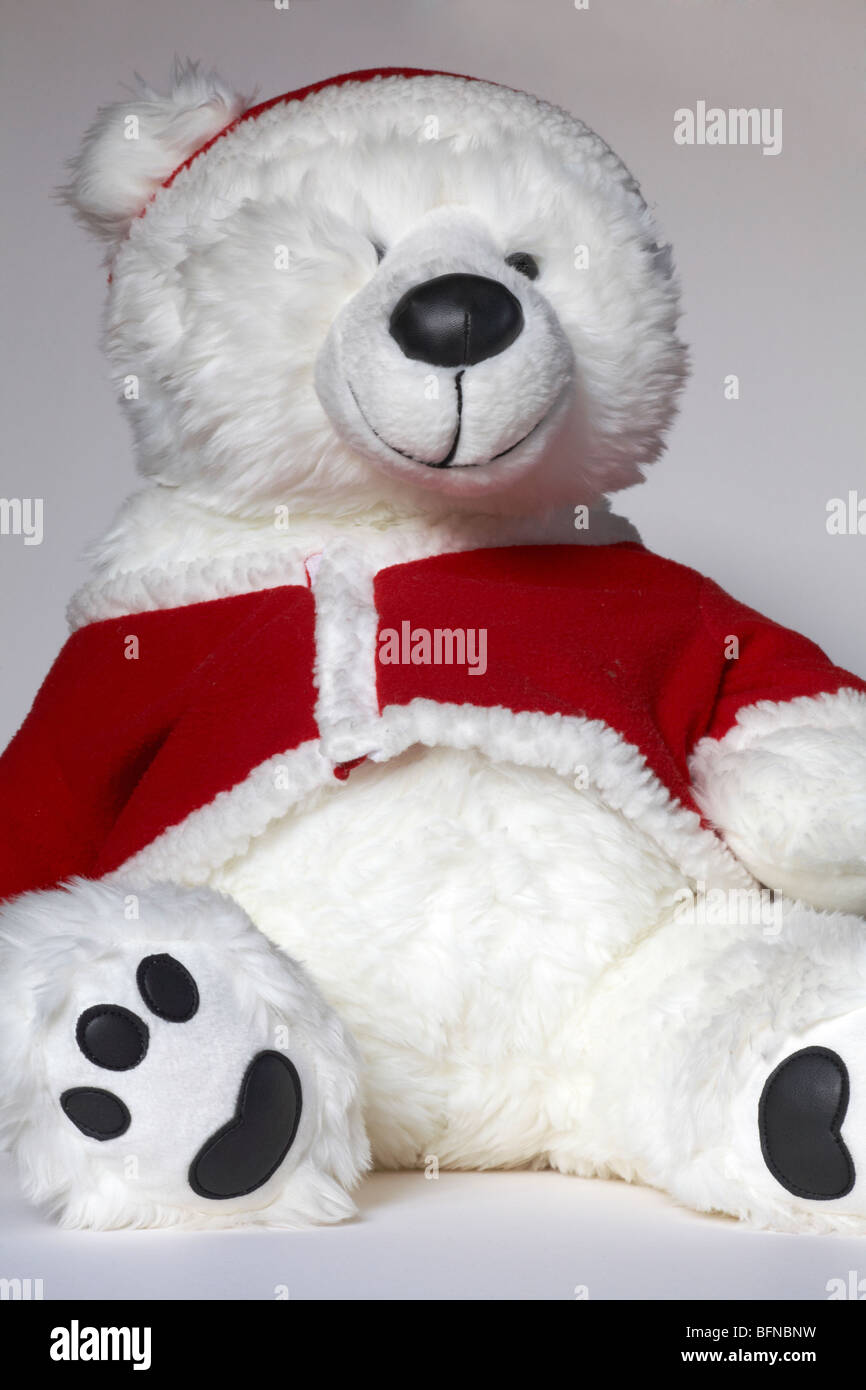 Polar bear soft cuddly toy fotografías e imágenes de alta resolución - Alamy