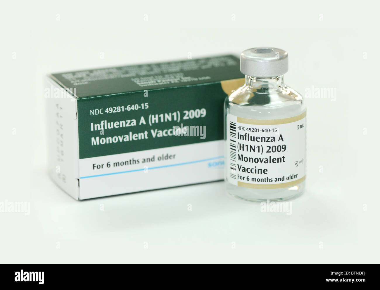 Gripe porcina H1N1 la vacuna antigripal preparada para la epidemia 2009/2010 Foto de stock
