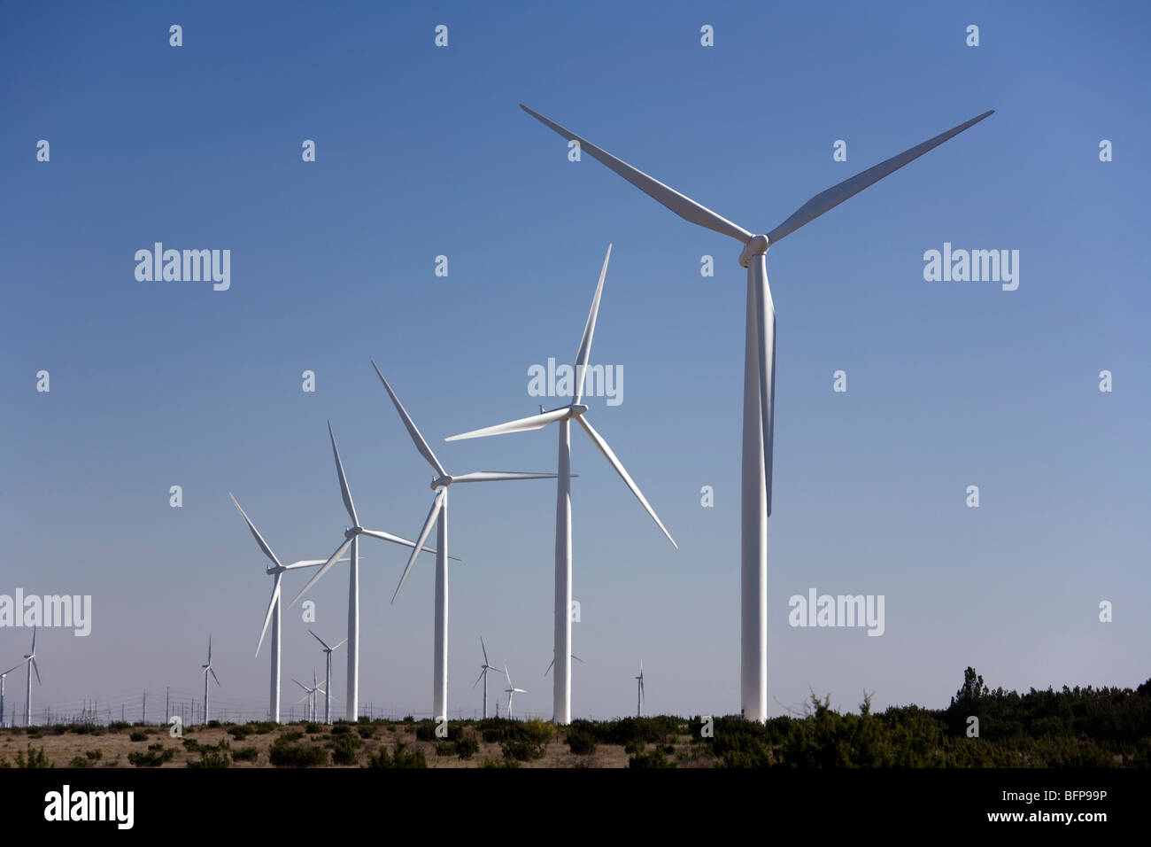 McCamey, Texas USA. Turbinas de viento cerca de McCamey, Texas. La