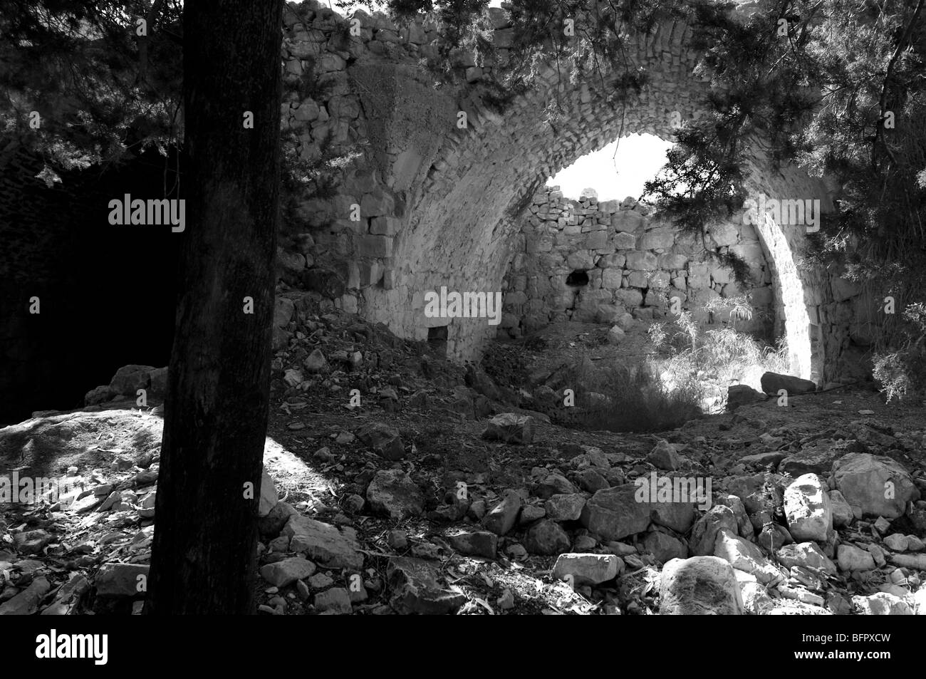 Restos de los maronitas cristianos Arreglo de Biram e Iglesia ,evacuado