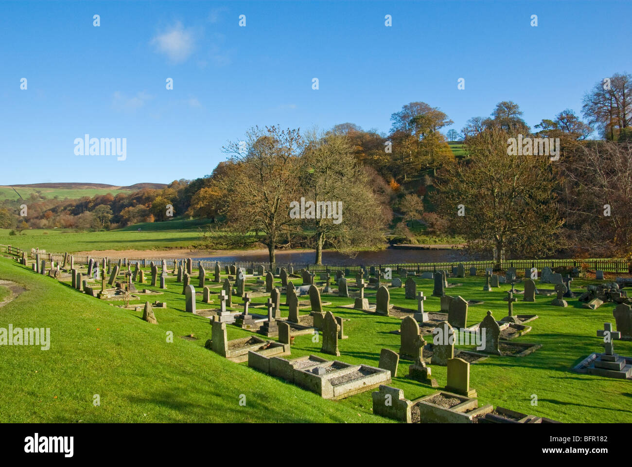 Cementerio Bolton Abbey Yorkshire Foto de stock