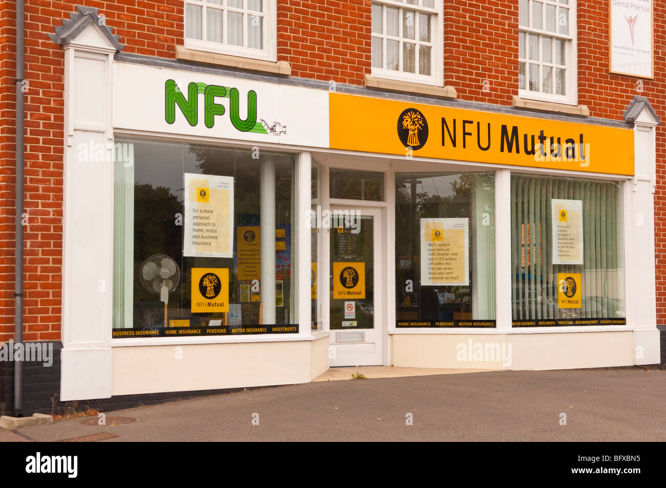 Una oficina en Halesworth NFU Mutual, Suffolk, UK Foto de stock