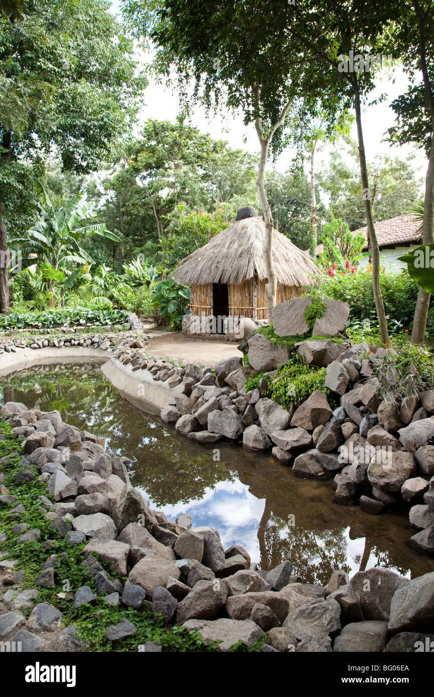 El modelo tradicional de un Pueblo Maya en el Centro Cultural La Azotea