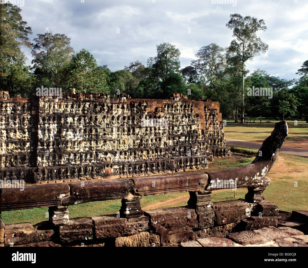 La Terraza del Rey Leproso, Angkor Thom, Angkor, sitio del Patrimonio Mundial de la UNESCO, en Camboya, en Indochina, en el sudeste de Asia, Asia Foto de stock