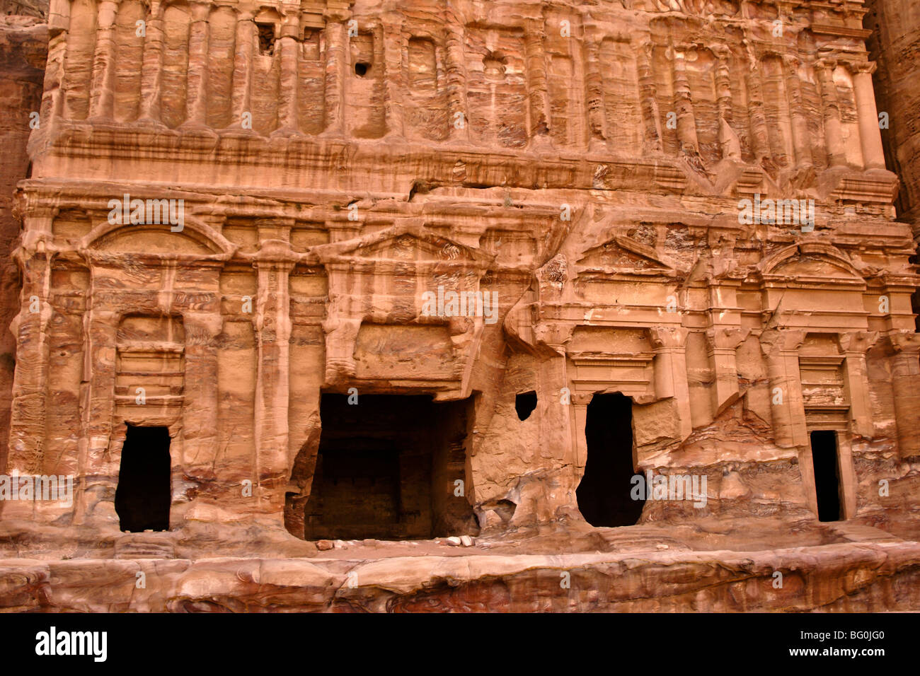 El Palacio tumba en Petra, Jordania Foto de stock
