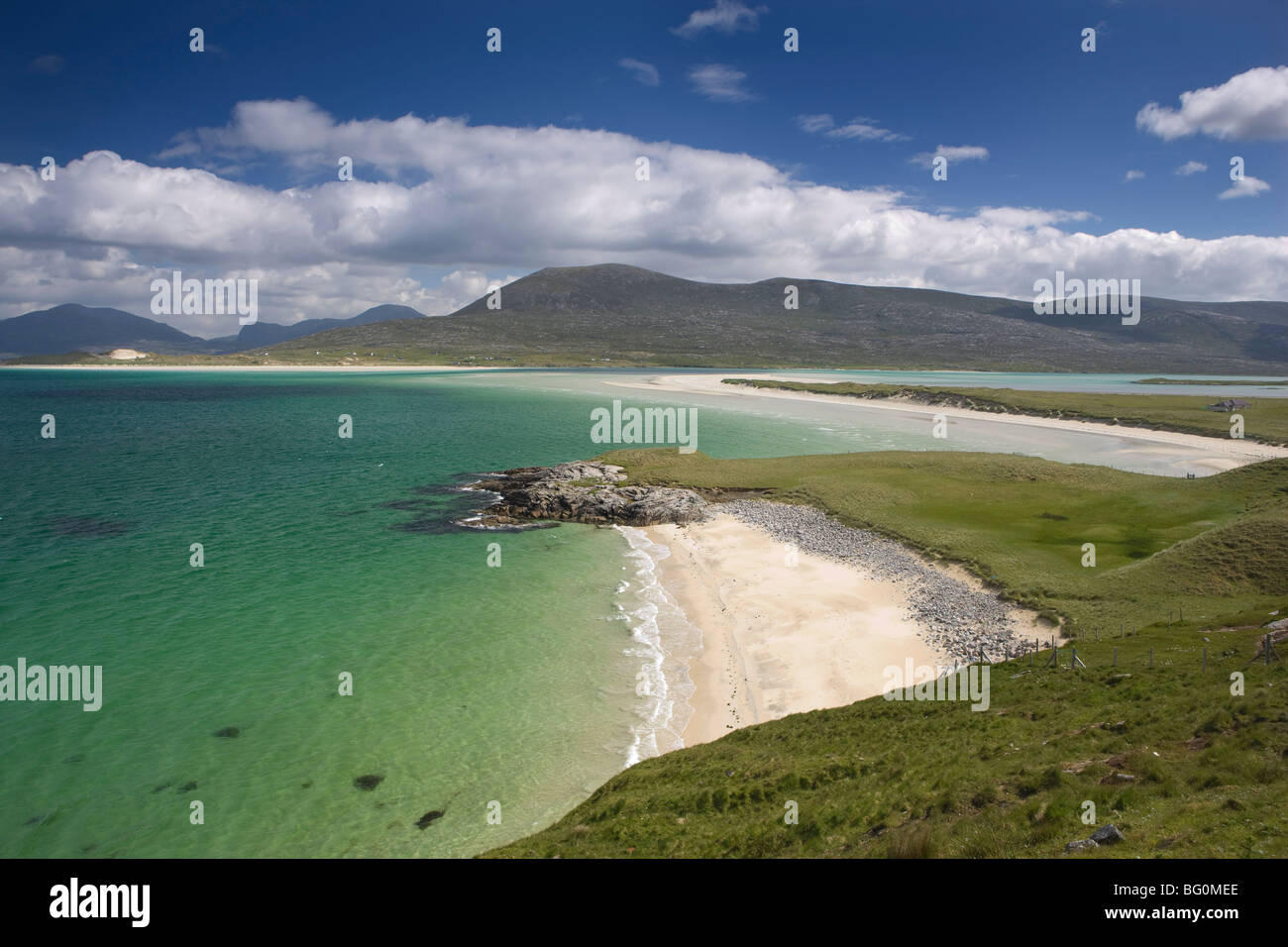 En la playa, mirando hacia Luskentire Seilebost, Isla de Harris, Hébridas Exteriores, Escocia, Reino Unido, Europa Foto de stock
