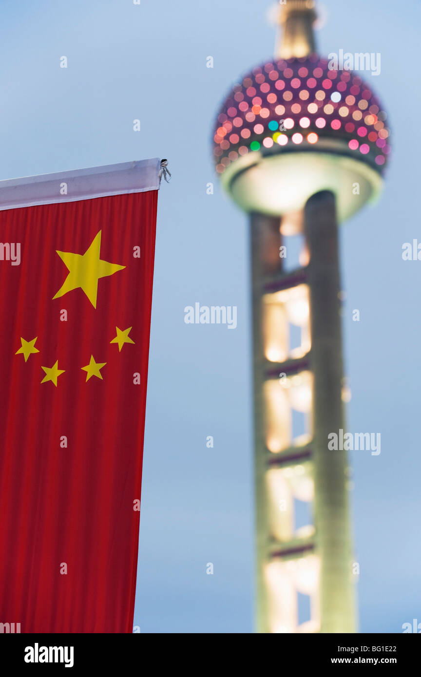La Oriental Pearl Tower, Pudong, Shanghai, China, Asia Foto de stock