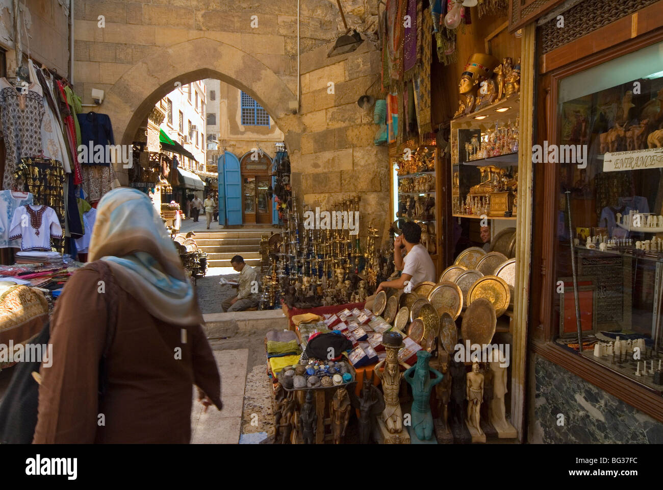 El bazar de Khan El Khalili, El Cairo, Egipto, el Norte de África, África Foto de stock