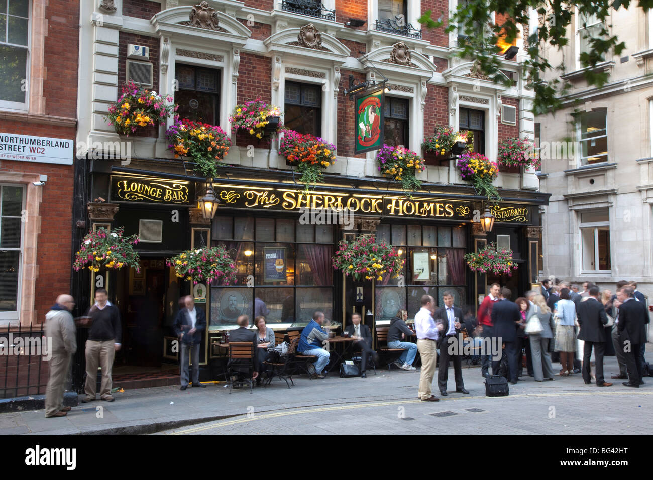 Sherlock Holmes Pub, Northumberland Street, Londres, Inglaterra Foto de stock
