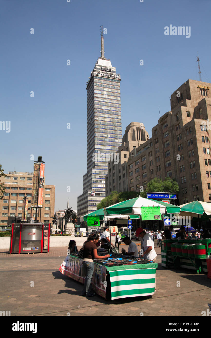 Torre Latinoamericana, Centro Histórico, Ciudad de México, México, América del Norte Foto de stock