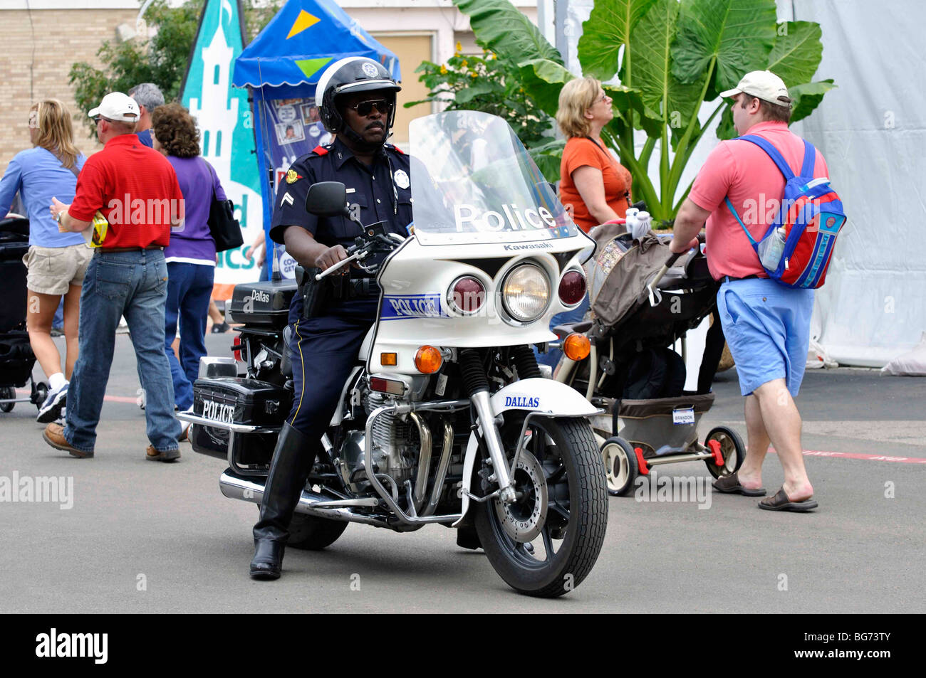 Police Motor Fotos e Imágenes de stock Alamy Police Motor Fotos e Imágenes de stock Alamy