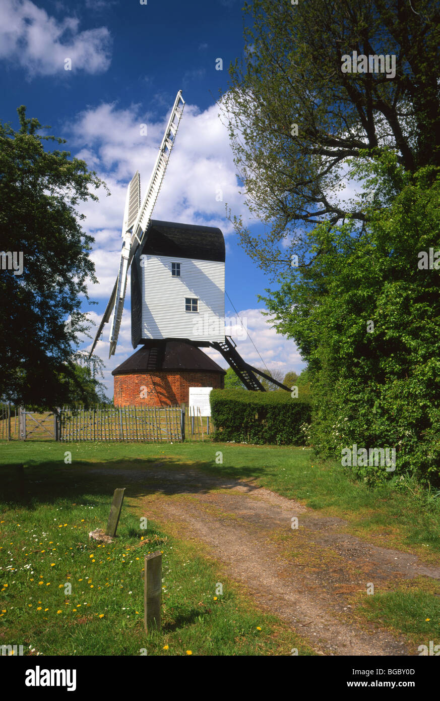 Mountnessing post mill, Essex. Foto de stock