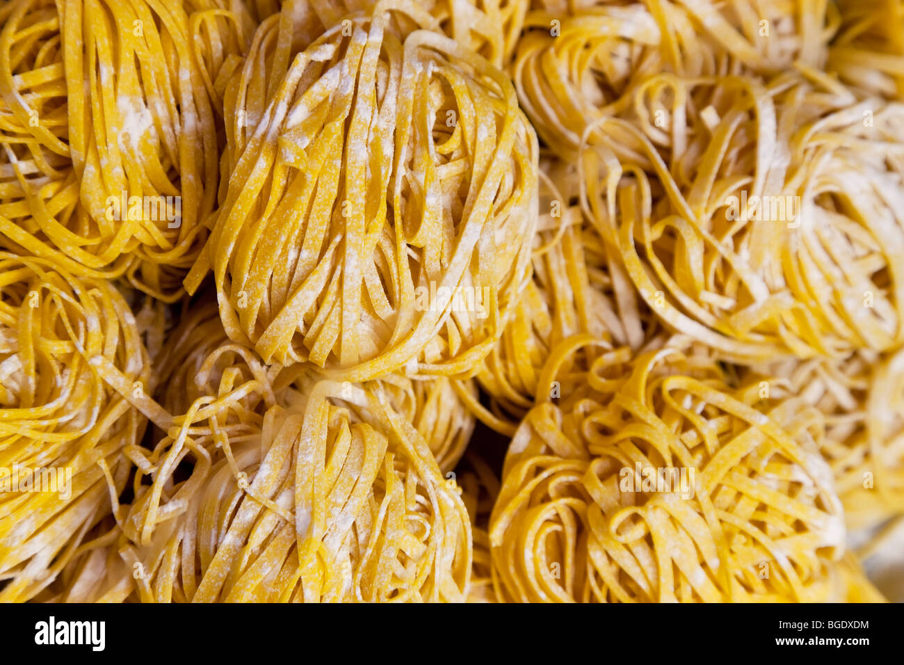 Linguine pasta, Bolonia, Emilia Romagna, Italia Foto de stock