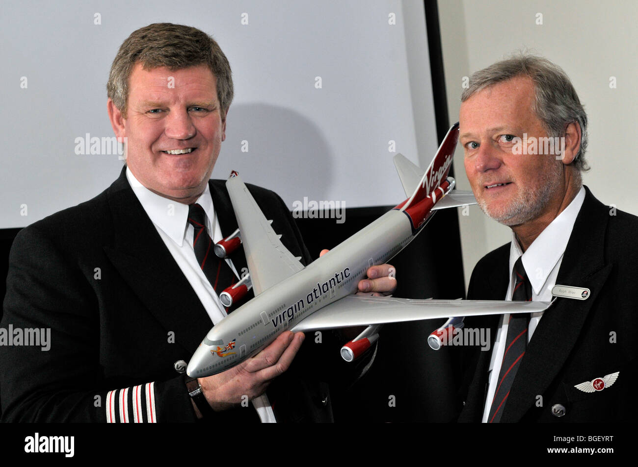 "Virgin Atlantic" pilotos Foto de stock