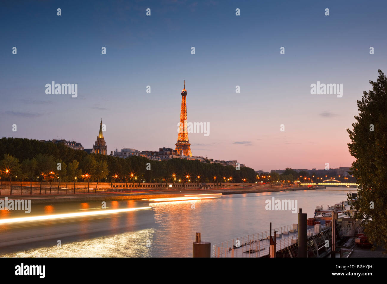 Pont De L'Alma, París, baleado en la noche del 19 de agosto de 2009 Foto de stock