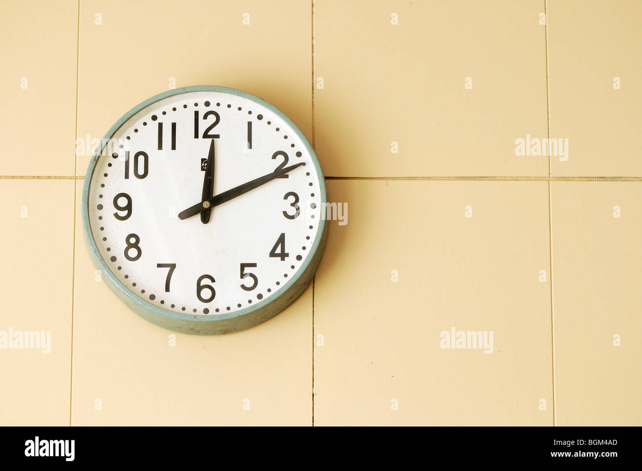 Reloj En La Pared Fotos e Imágenes de stock Alamy Reloj En La Pared Fotos e Imágenes de stock Alamy