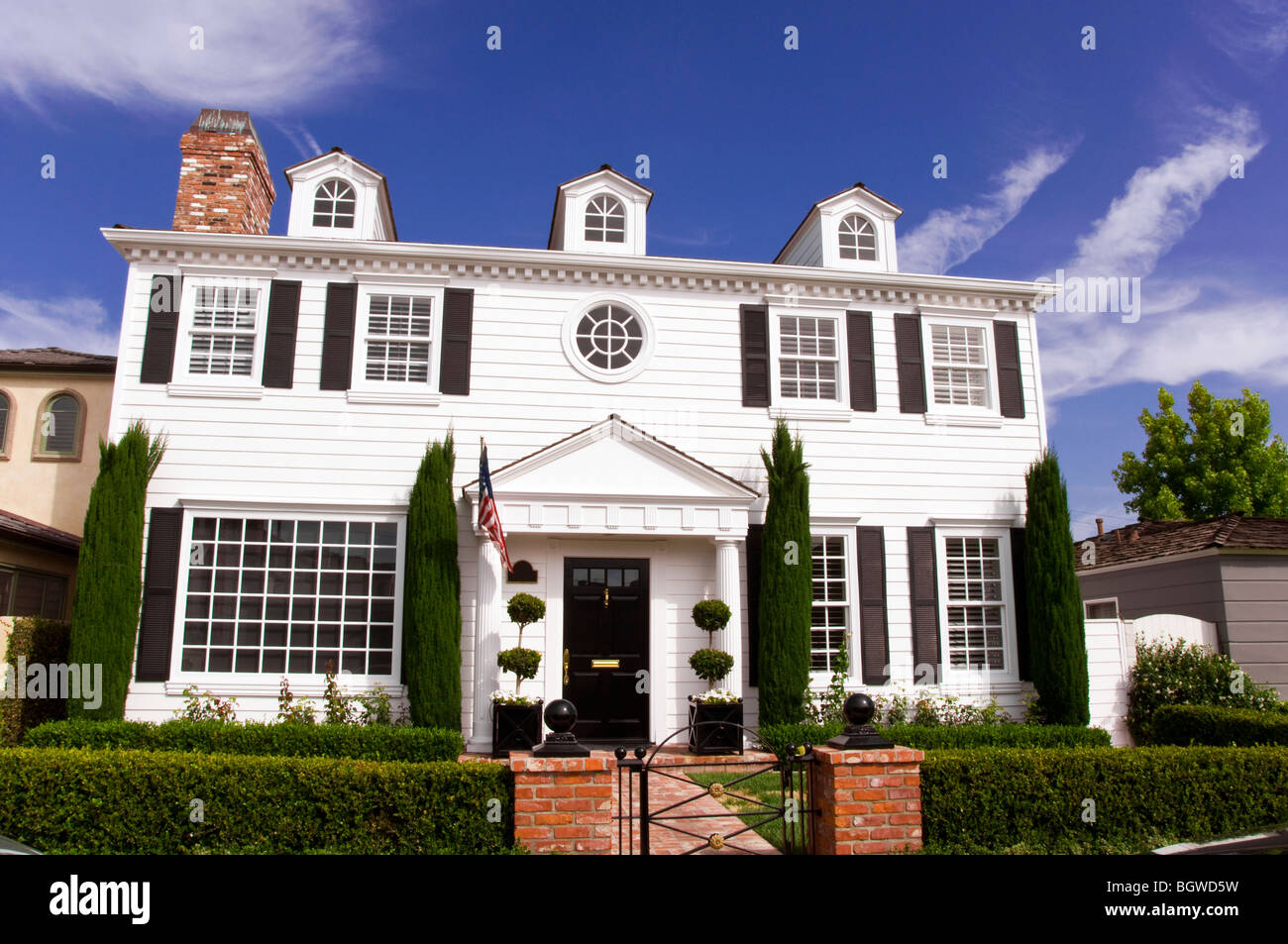 Casa de estilo Nueva Inglaterra, California, EE.UU. Foto de stock