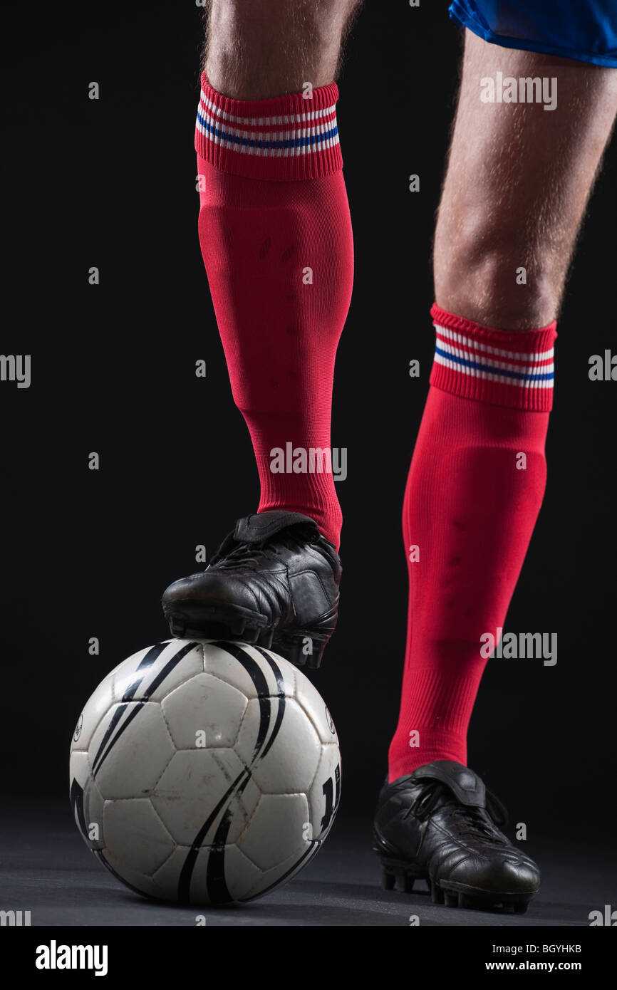 Espinilleras futbol fotografías e imágenes de alta resolución - Alamy