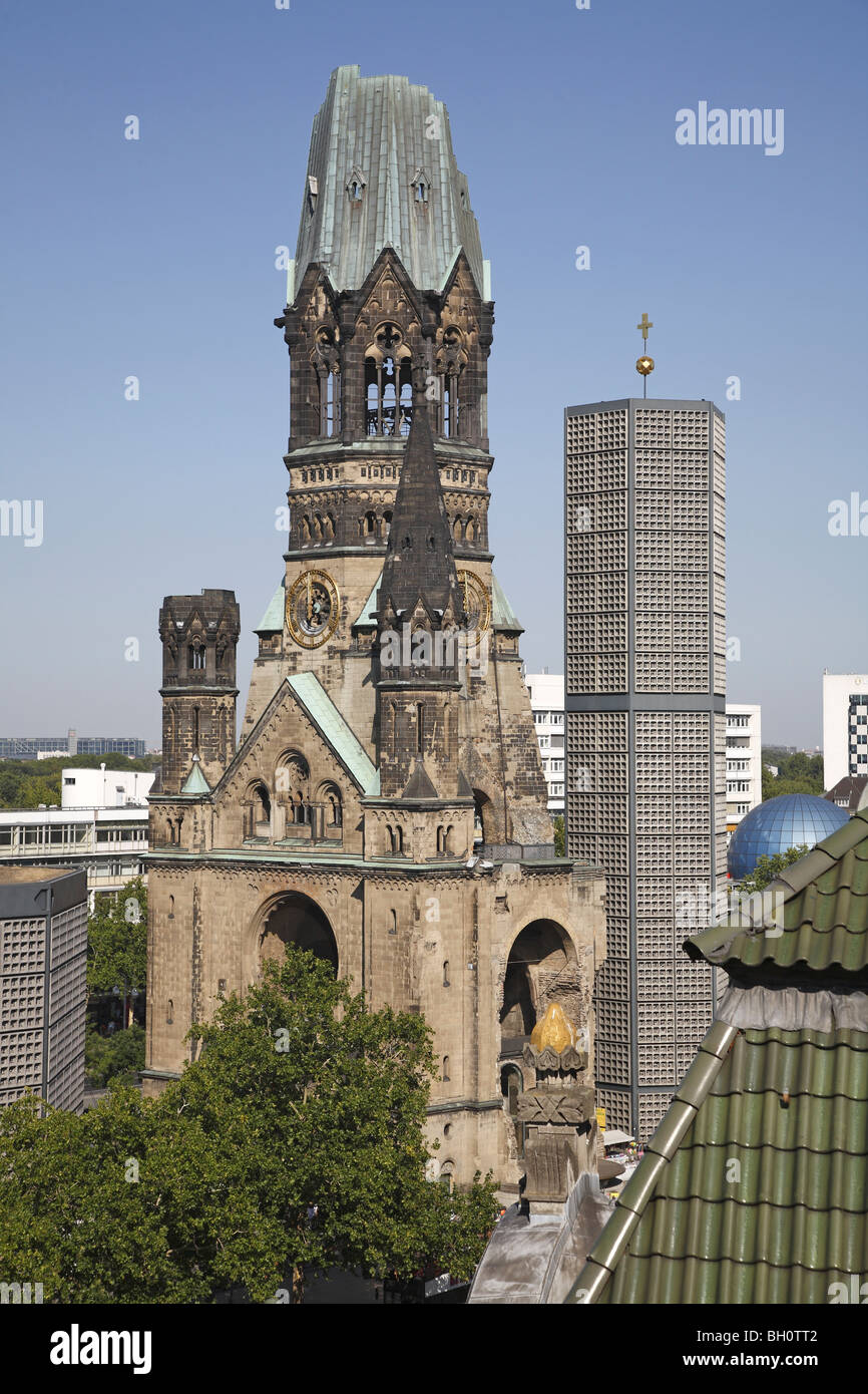 Berlin Kaiser Wilhelm Iglesia Conmemorativa del Emperador Guillermo Gedaechtniskirche Foto de stock