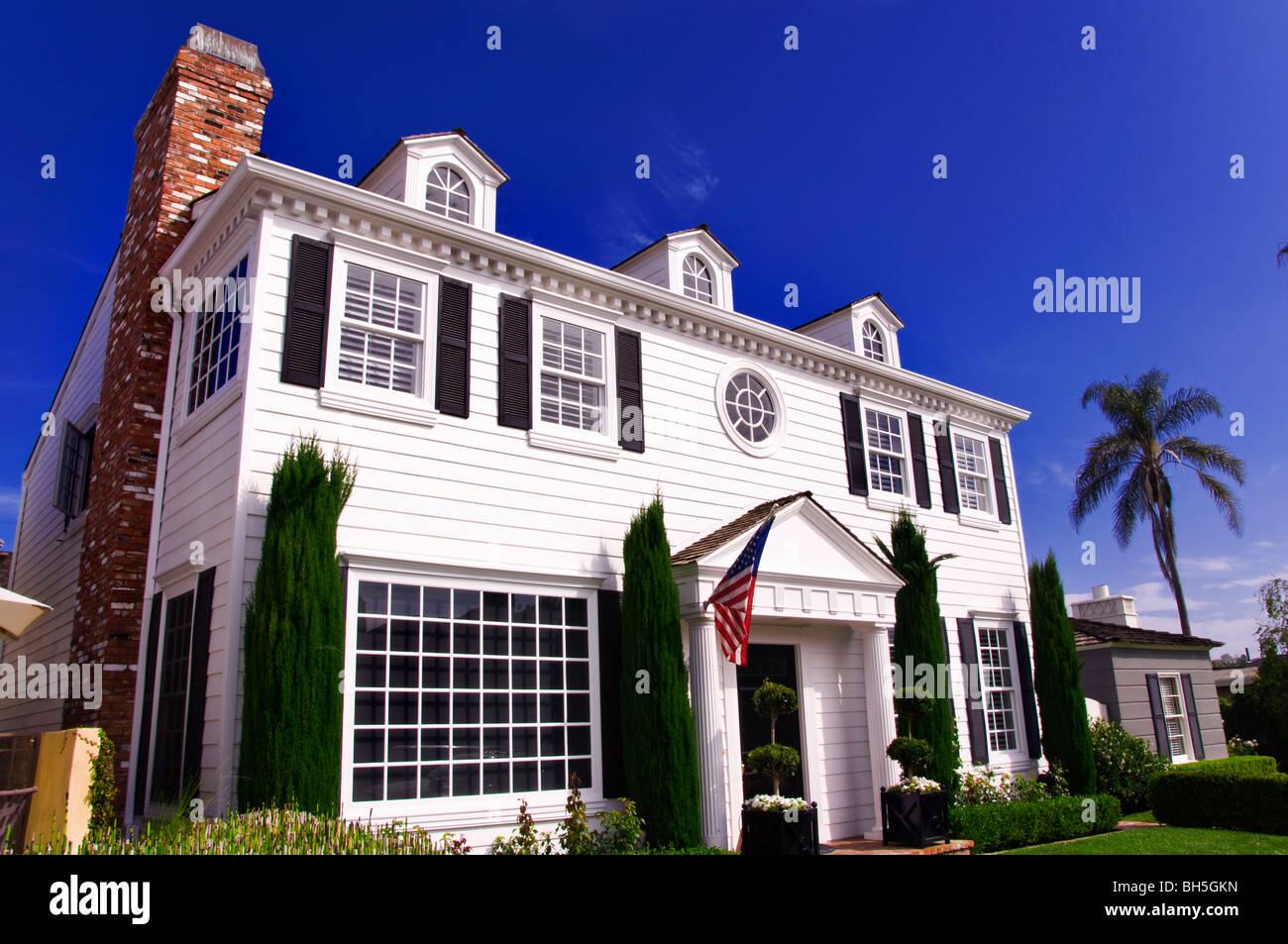 Casa de estilo Nueva Inglaterra, California, EE.UU. Foto de stock