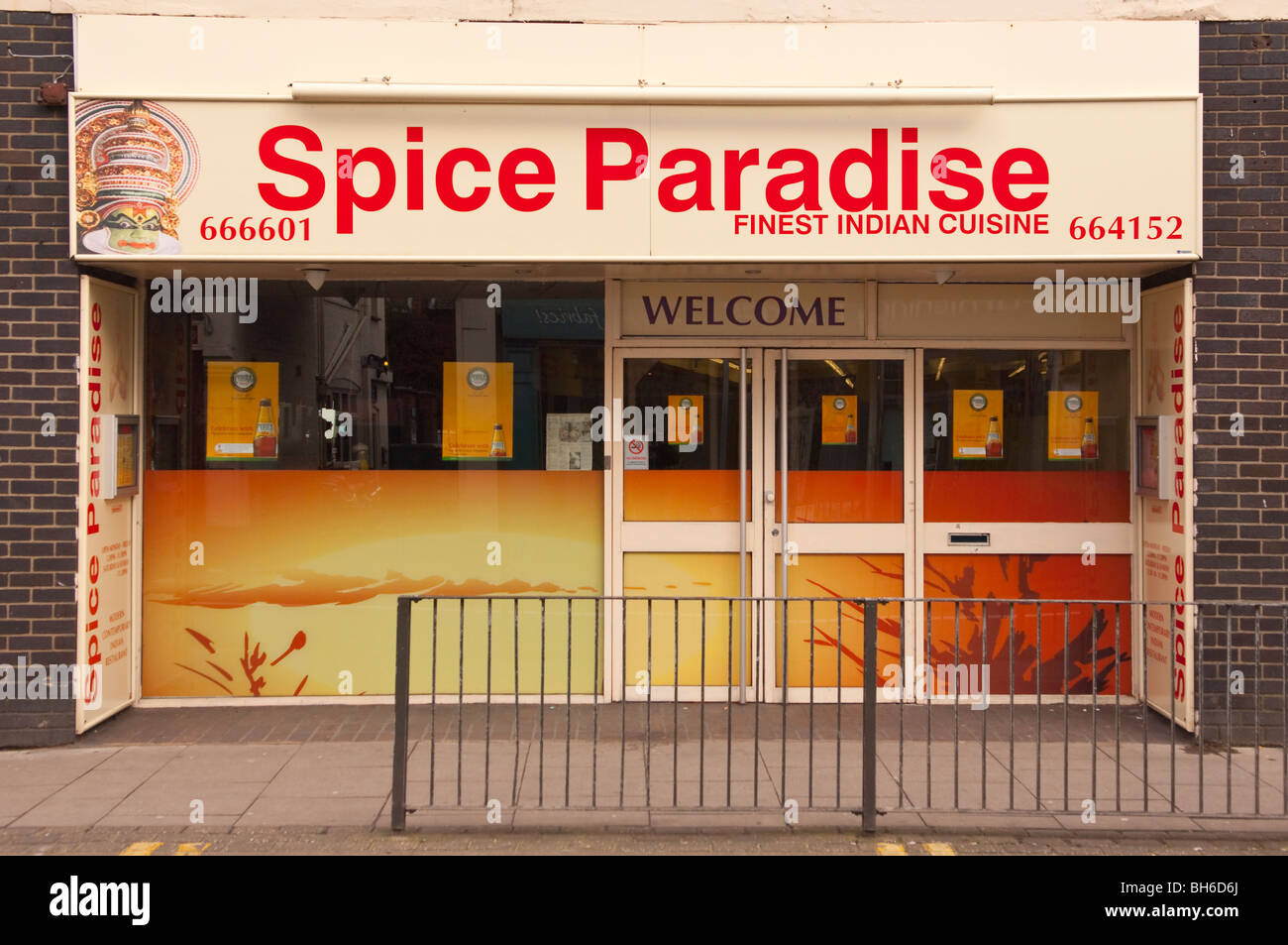 El Spice Paradise restaurante indio en Norwich, Norfolk, Inglaterra, Gran Bretaña, Reino Unido Foto de stock
