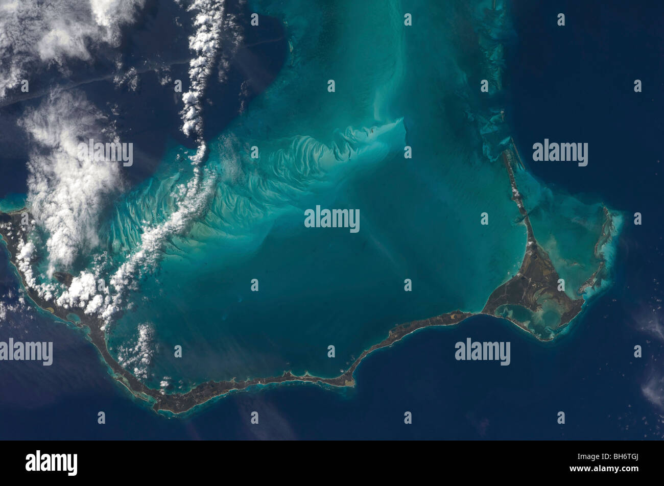 Las Bahamas Isla Eleuthra largo estrecho. Foto de stock