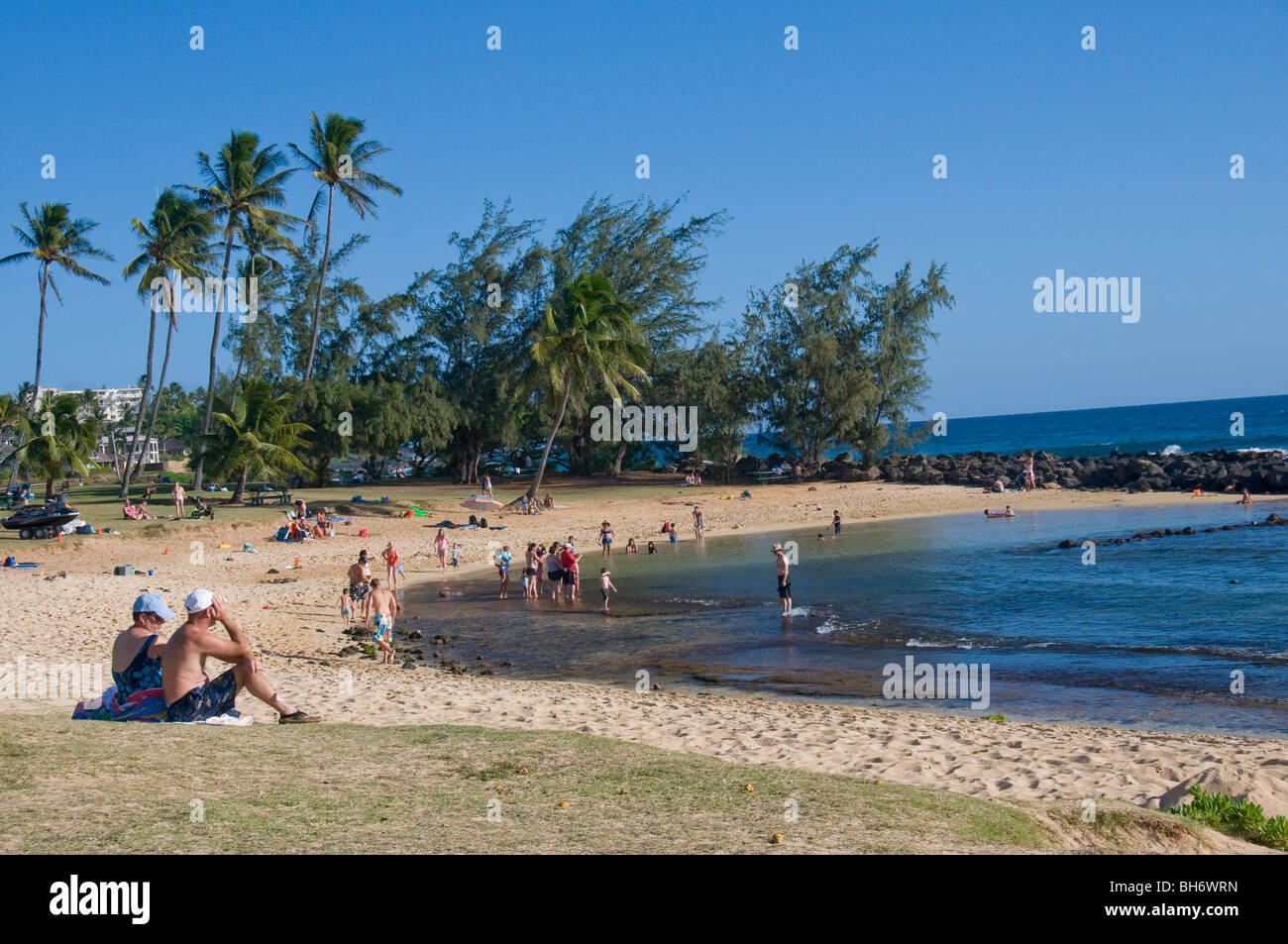 Escena de playa Poi Pu Kawai Foto de stock