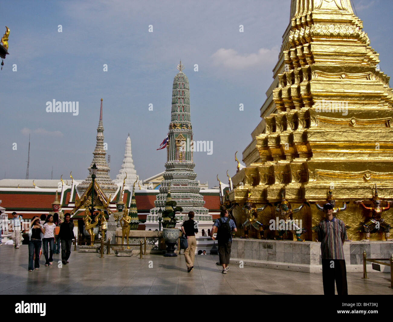 Bangkok, Tailandia, el Palacio Real, el exterior, el templo Wat Foto de stock