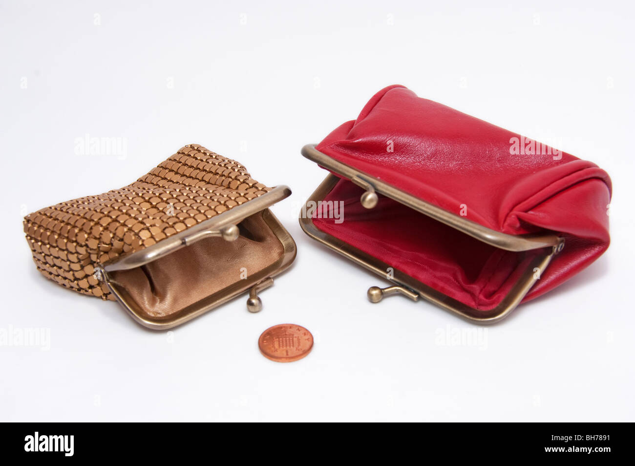 Concepto financieros vacíos, monederos, centavos, moneda Fotografía stock - Alamy