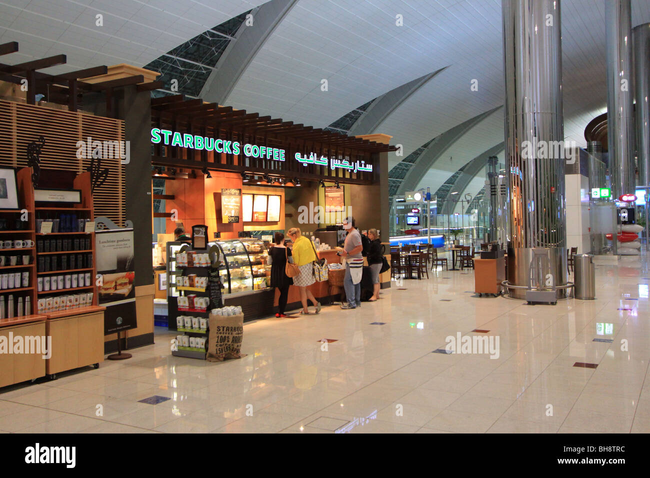 Aeropuerto de starbucks fotografías e imágenes de alta resolución Alamy
