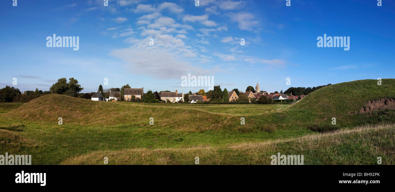 Motte y bailey castillo bedfordshire yelden home condados inglaterra europa Foto de stock