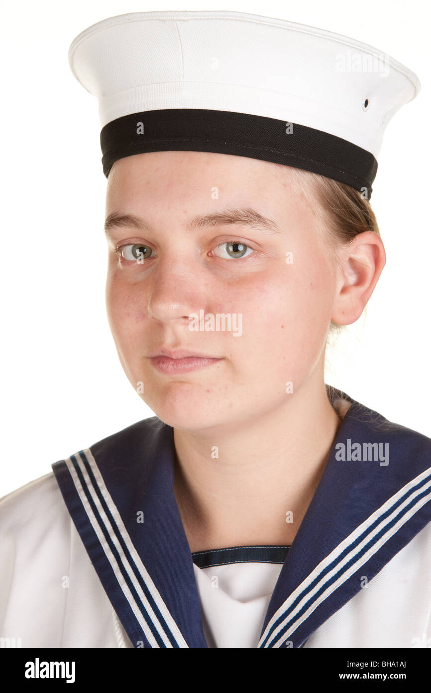 Mujer joven marinero aislado en blanco Foto de stock