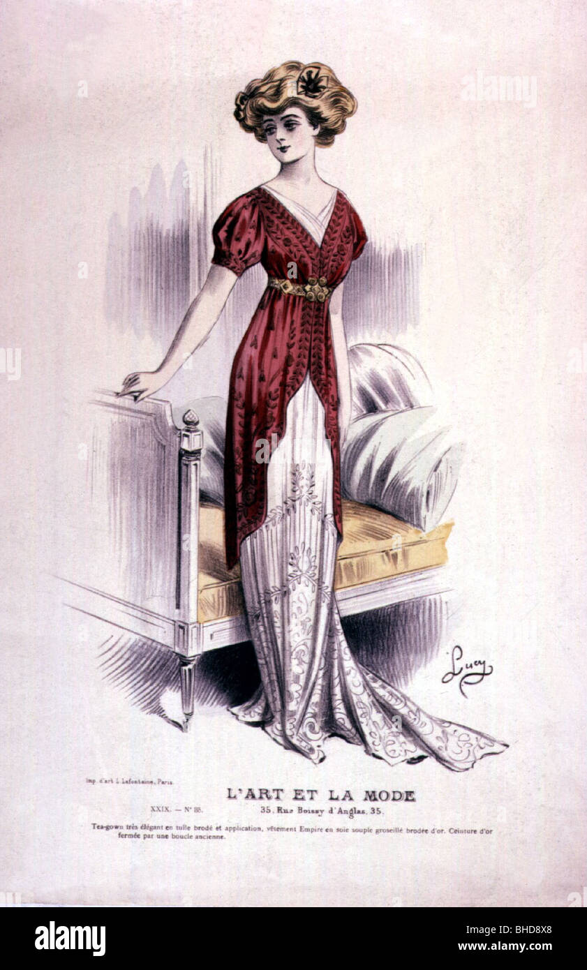 Moda, moda de damas, alrededor de 1900, mujer en un té-vestido, dibujo de  color, firmado: Lucy Fotografía de stock - Alamy