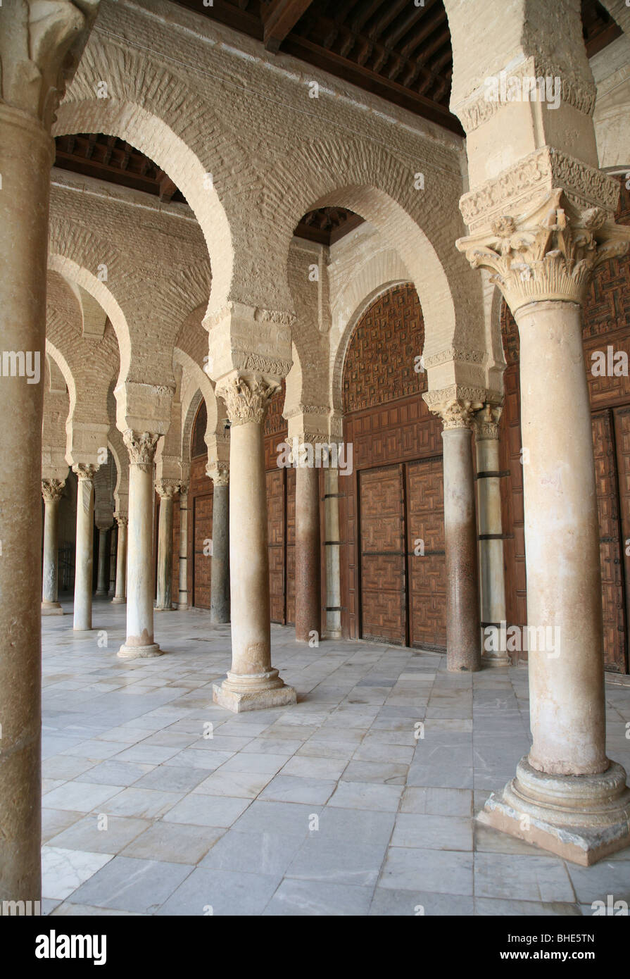 La mezquita de Uqba también conocido como el