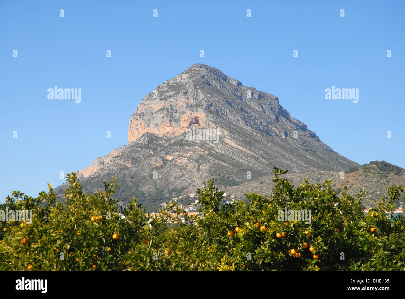 Montaña icónica fotografías e imágenes de alta resolución - Alamy