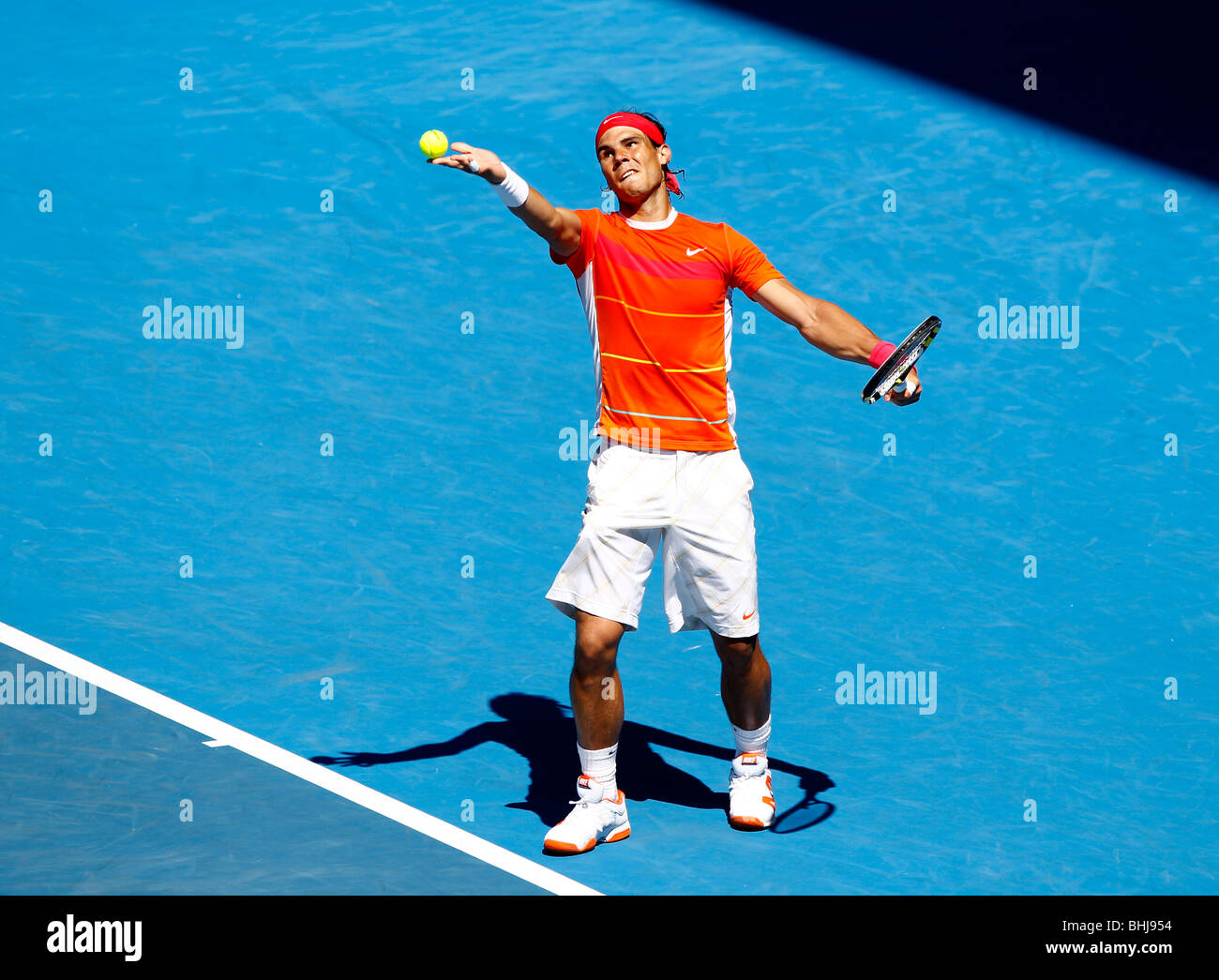 Rafael Nadal de España en el Abierto de Australia 2010 en Melbourne, Australia Foto de stock