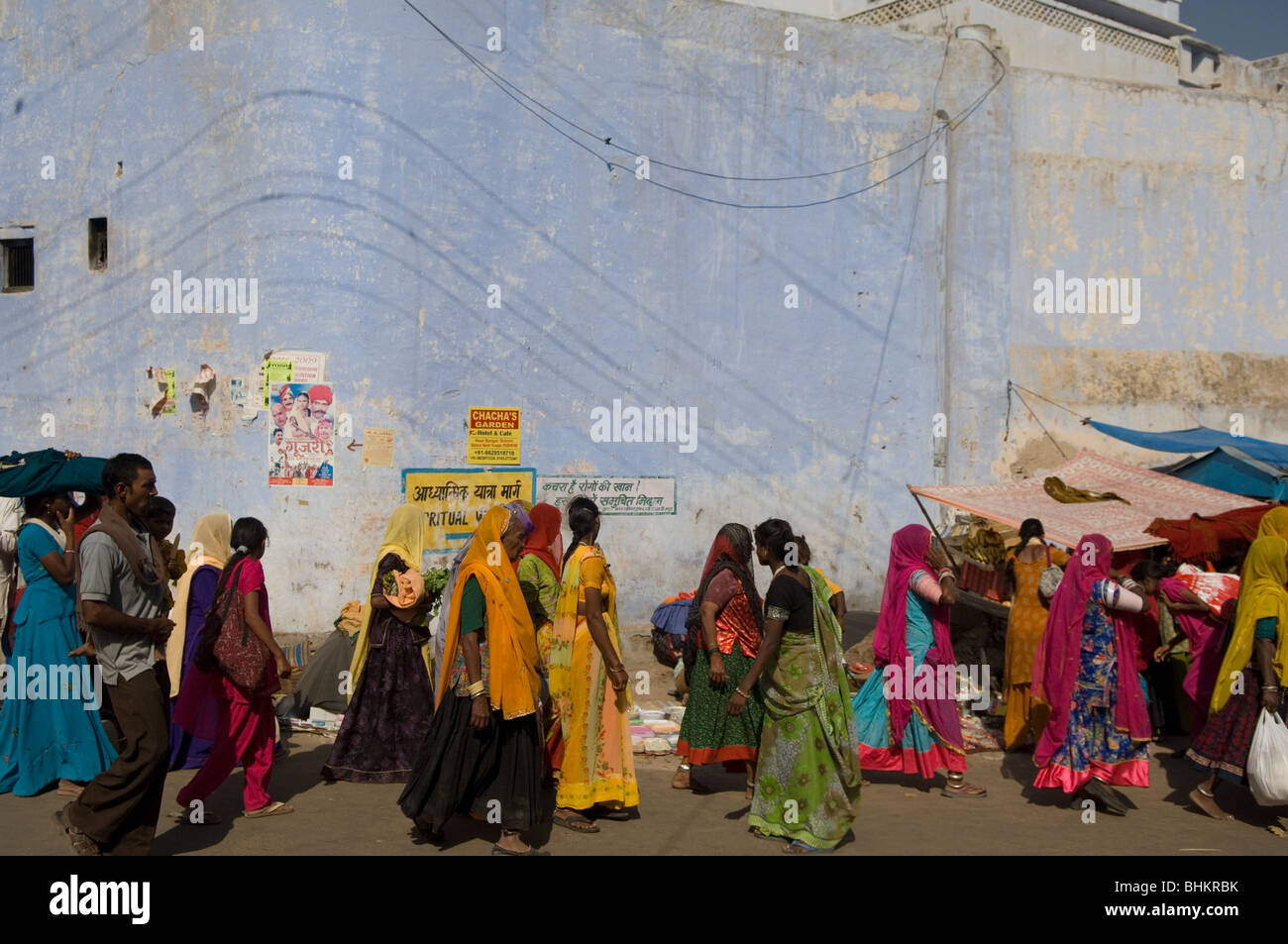 Pushkar durante la Feria de Pushkar, Rajastán, India. Los mercados callejeros rebosante de actividad. Foto de stock