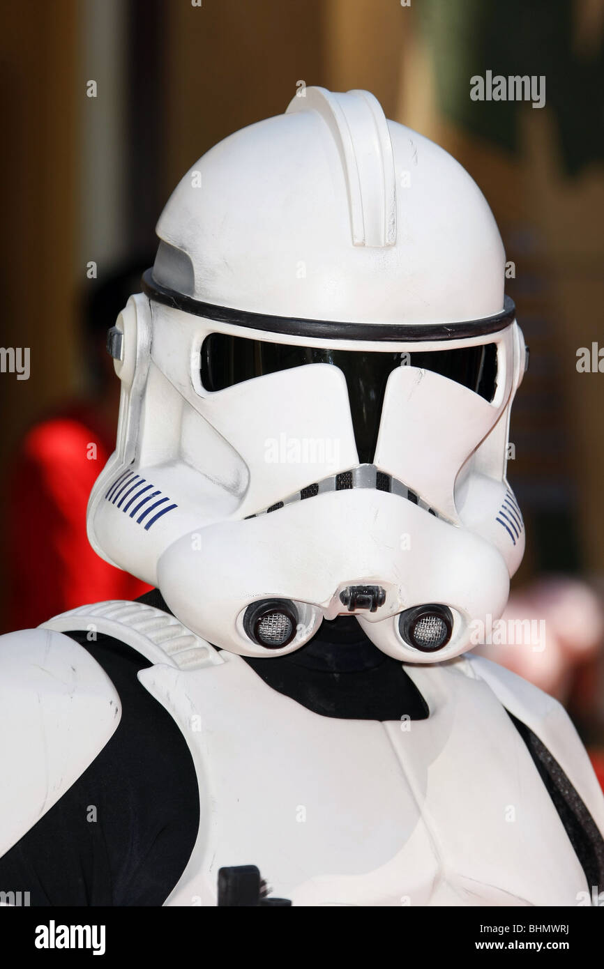 Dispuesto acantilado paso Storm trooper star wars fotografías e imágenes de alta resolución - Alamy