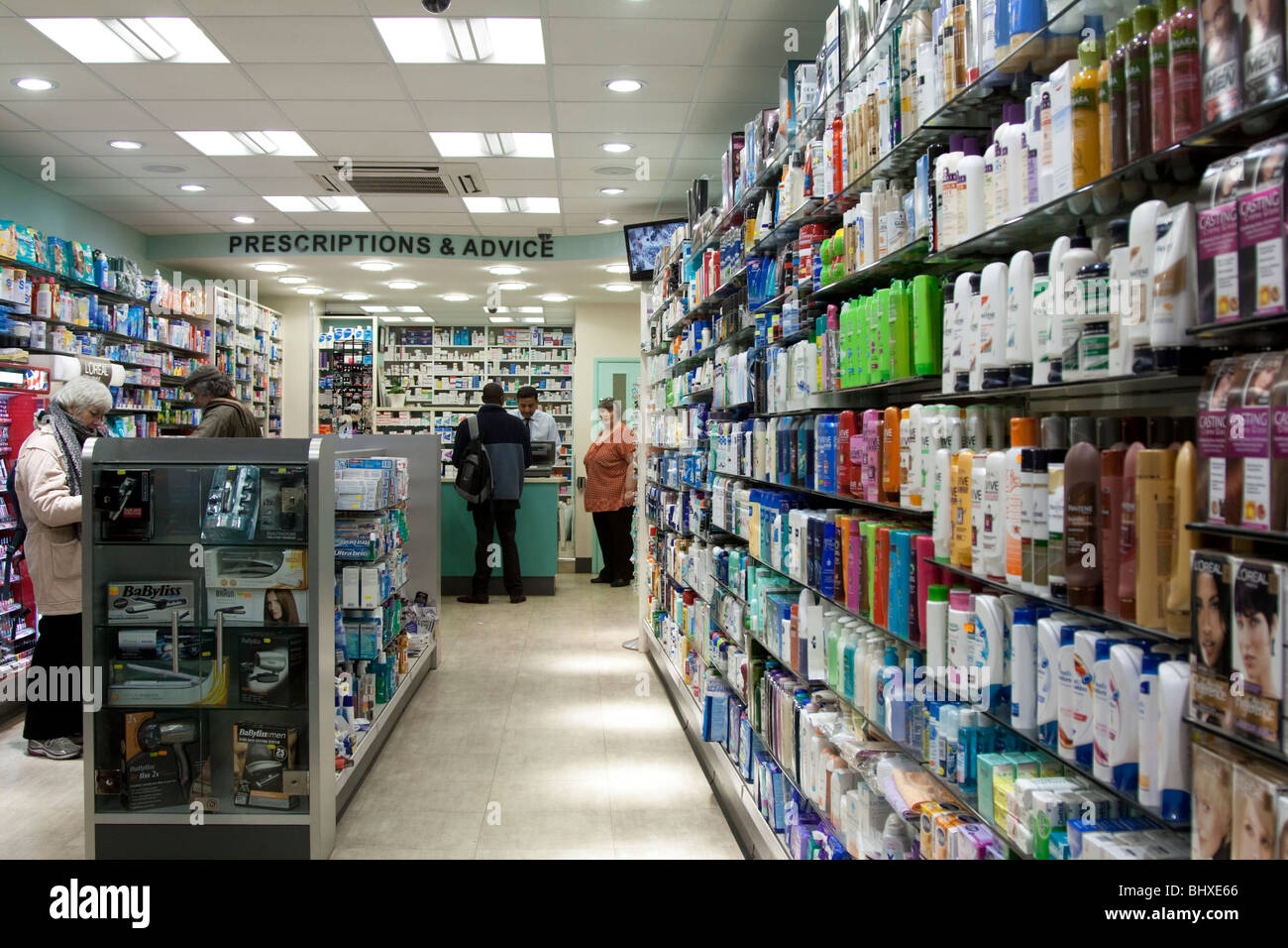 Farmacia - Borough High Street - Southwark - Londres Foto de stock